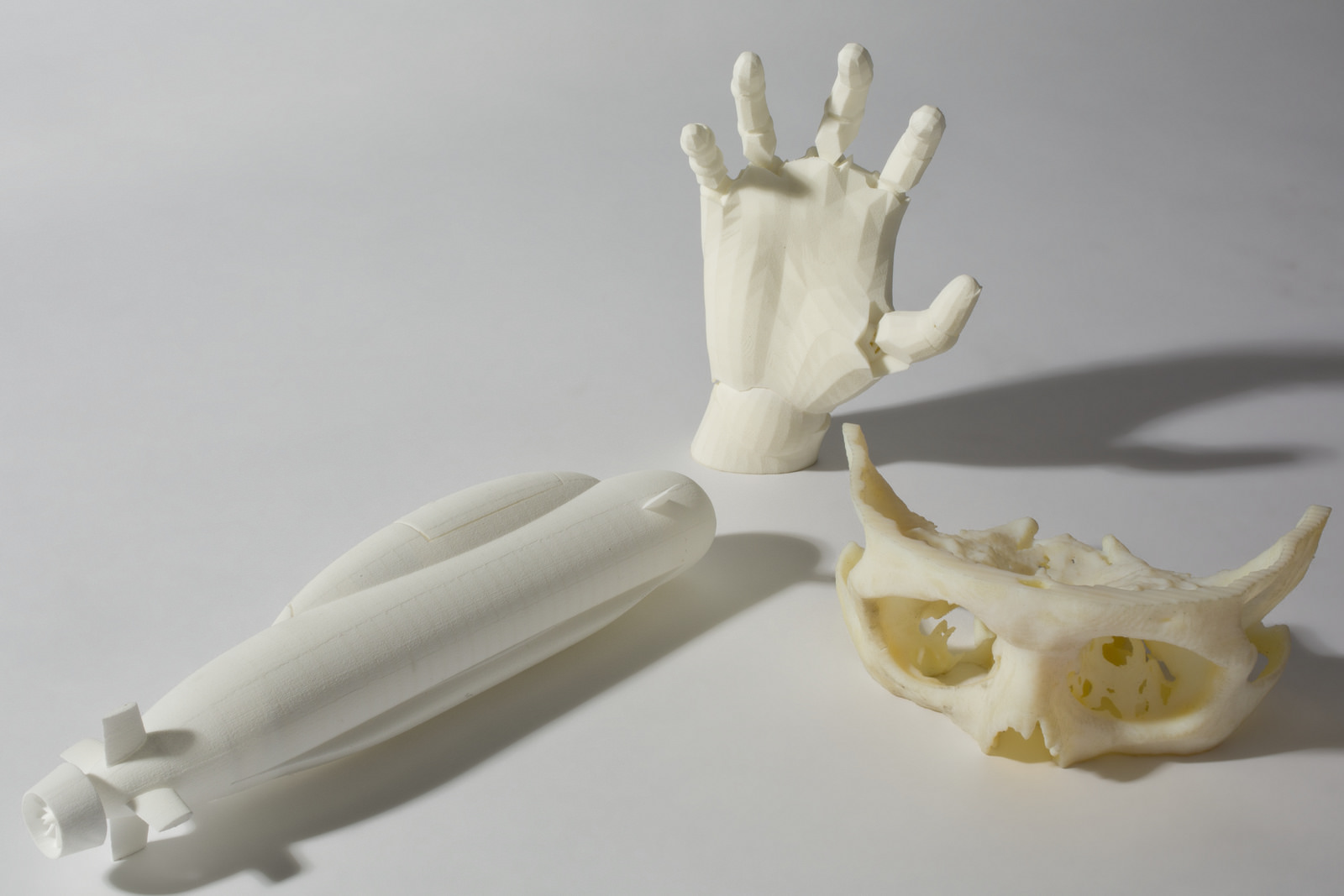 Напечатанные кости. Кости на 3д принтере. Быстрое прототипирование в медицине. 3d Printed drugs. 3d печать мечя банана.
