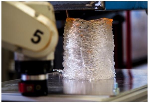 Glass Robotics Lab develops Robotic glass 3D printing